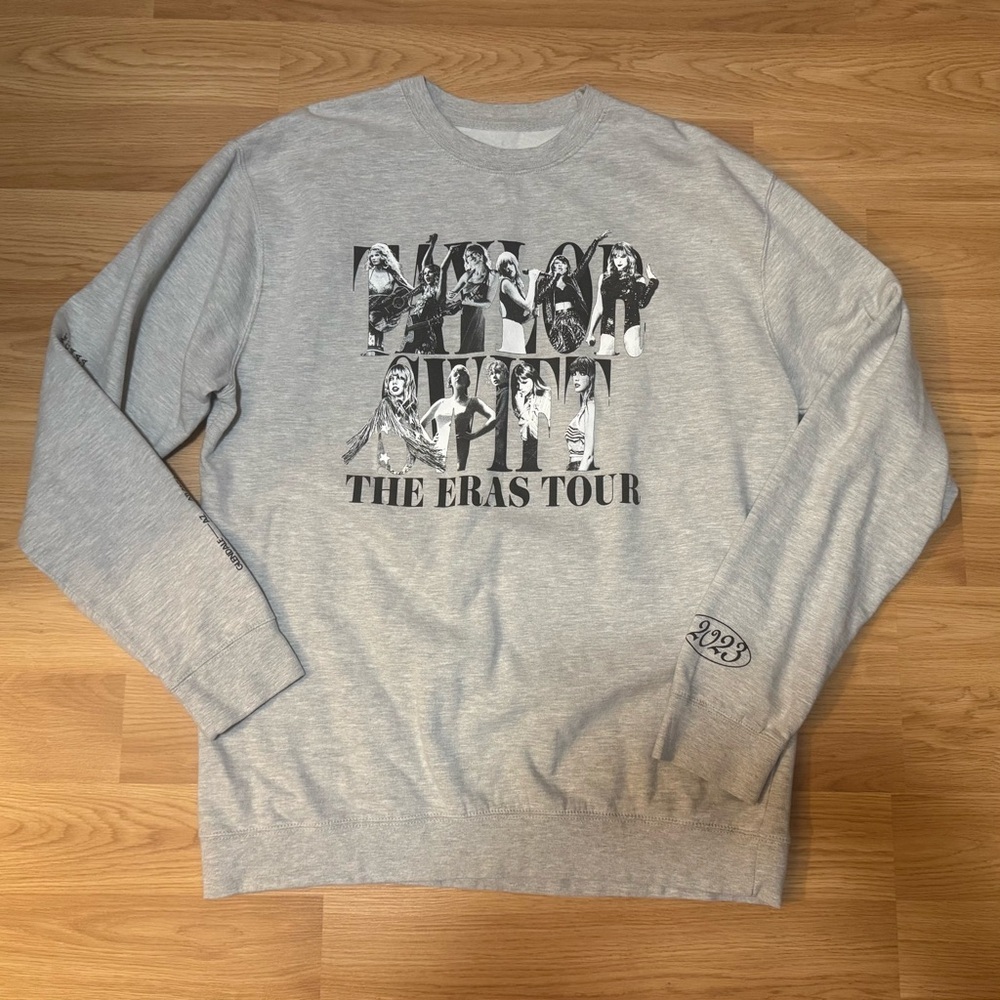 Taylor Swift The Eras Tour Grey Crewneck Never Worn XXL